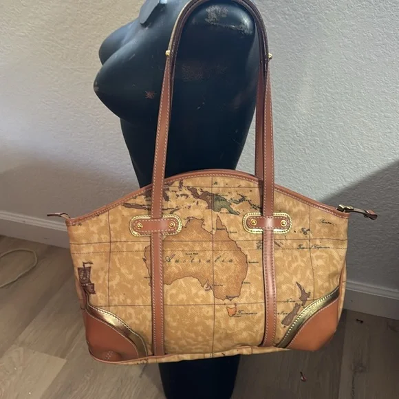 Alviero Martini Tan Map Print Women's Bag - Picture 5 of 11
